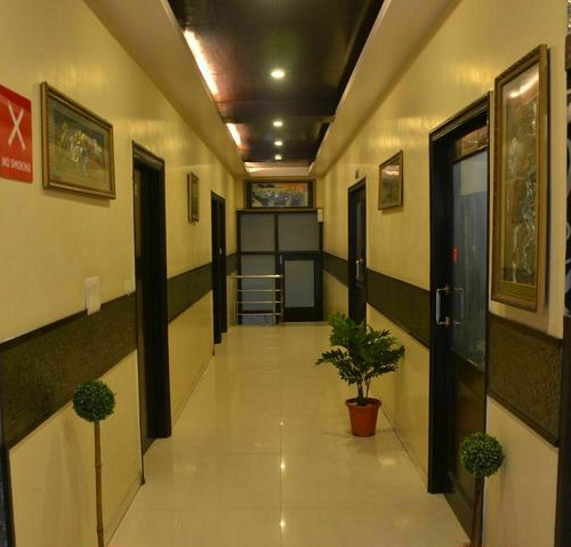 Hotel Jinendra Inn Jaipur Buitenkant foto